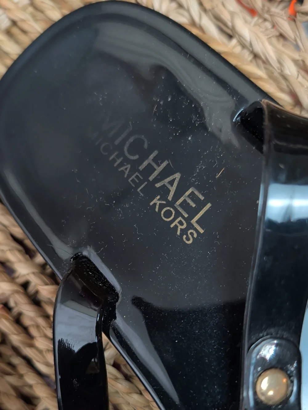 Michael Kors Women's Black MK Logo Jelly Thong Sandals Size 7